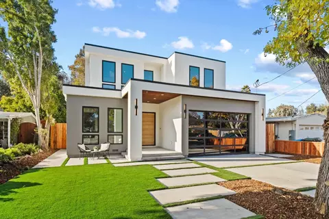 700 Farley St, Mountain View, CA 94043