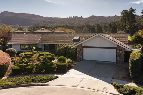 8022 River Pl, Carmel, CA 93923