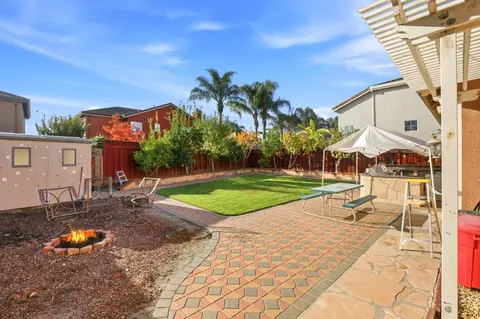 Exterior - 946 Martiri Ct, Gilroy, CA 95020 photo 4 of 5
