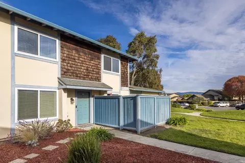1883 Cherokee Dr 3, Salinas, CA 93906
