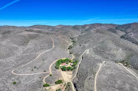 33900 Fabry Rd, Soledad, CA 93960 photo 2