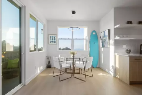 Dining - 809 Fassler Ave, Pacifica, CA 94044 photo 1 of 1