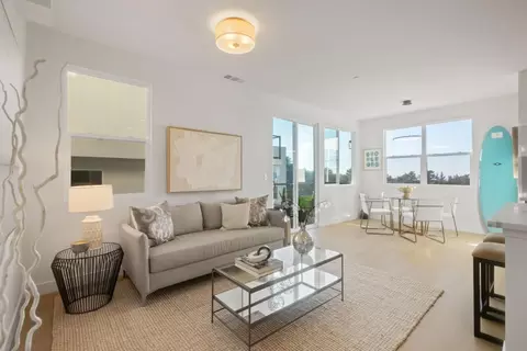 Living - 809 Fassler Ave, Pacifica, CA 94044 photo 1 of 2