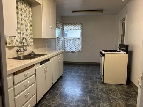Kitchen - 1441 W 20th St, Merced, CA 95340 photo 1 of 2