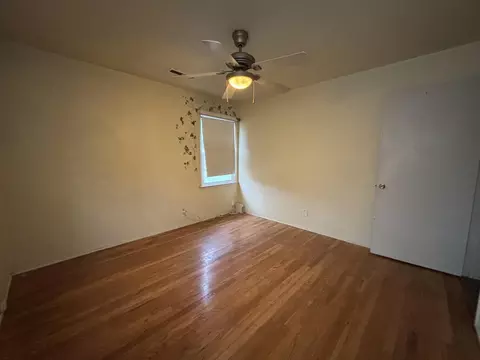 Bedroom - 1441 W 20th St, Merced, CA 95340 photo 1 of 2