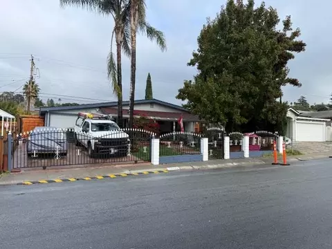 10170 Meadow Ln, San Jose, CA 95127