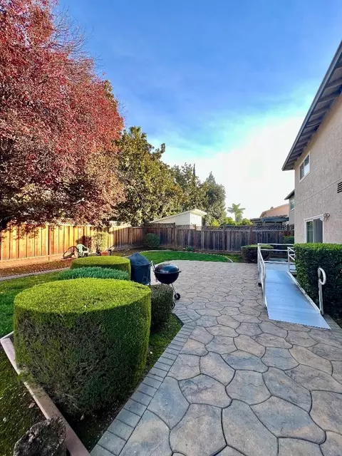 Exterior - 7290 Orchard Dr, Gilroy, CA 95020 photo 4 of 4