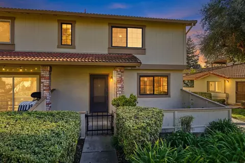 5453 Colony Green Dr, San Jose, CA 95123