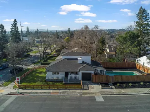 754 Topaz St, Redwood City, CA 94061