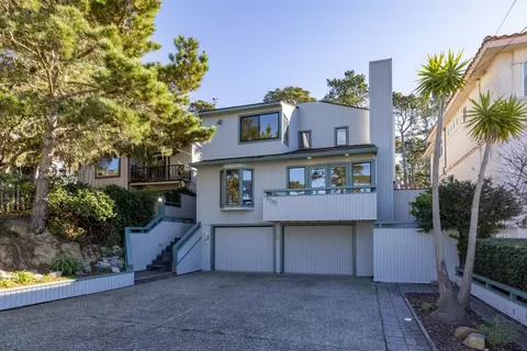1107 Austin Ave, Pacific Grove, CA 93950