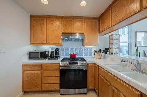 1935 Bradbury St, Salinas, CA 93906 photo 11