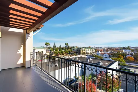 560 El Camino Real 406, San Carlos, CA 94070