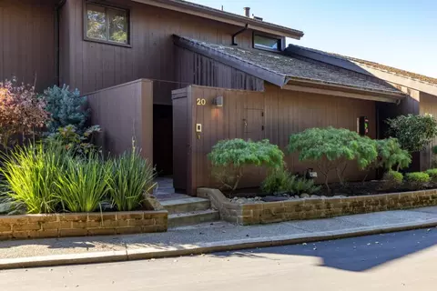 7026 Valley Greens Cir 20, Carmel, CA 93923