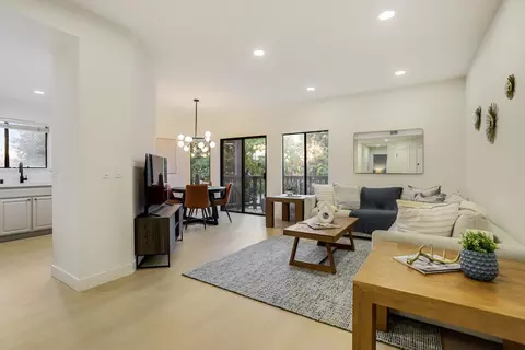 1912 Magdalena Cir 102, Santa Clara, CA 95051