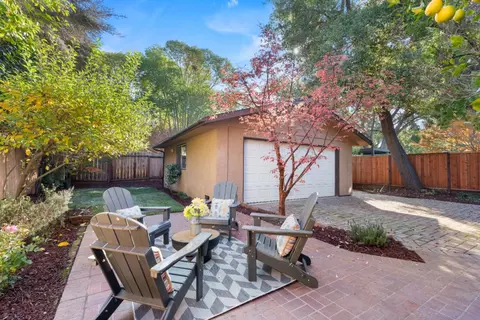 90 Walnut Ave, Atherton, CA 94027 photo 19