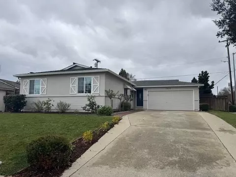 1040 Linda Dr, Campbell, CA 95008