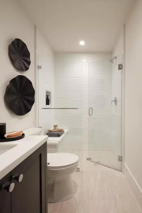 Bath - 38521 Amaranto St, Newark, CA 94560 photo 2 of 3