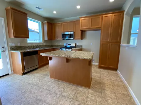 112 Brunia Pl, King City, CA 93930