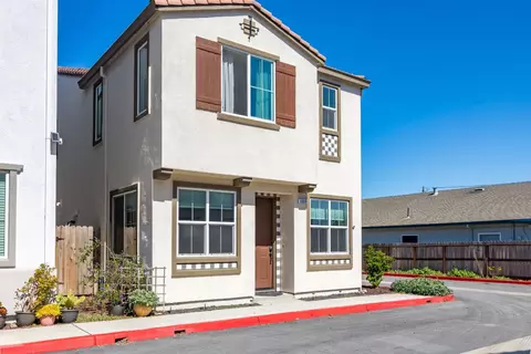 1000 Bridget Cir, Hollister, CA 95023