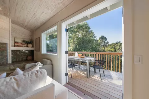 Exterior - 1100 Castro Rd, Monterey, CA 93940 photo 2 of 13