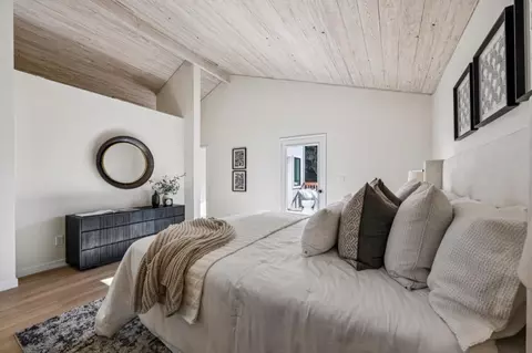 Bedroom - 1100 Castro Rd, Monterey, CA 93940 photo 2 of 11