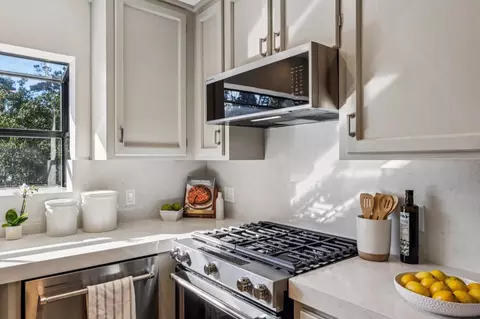 Kitchen - 1100 Castro Rd, Monterey, CA 93940 photo 6 of 6
