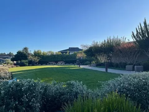 Exterior - 4200 Diamond St 4, Capitola, CA 95010 photo 2 of 3