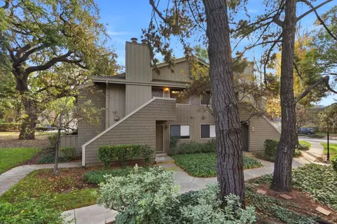 5688 Makati Cir H, San Jose, CA 95123