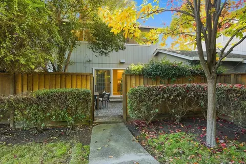 1542 Canna Ct, Mountain View, CA 94043 photo 28