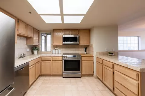 Kitchen - 160 Seascape Ridge Dr, Aptos, CA 95003 photo 8 of 9