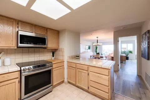 Kitchen - 160 Seascape Ridge Dr, Aptos, CA 95003 photo 9 of 9