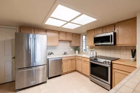 Kitchen - 160 Seascape Ridge Dr, Aptos, CA 95003 photo 7 of 9