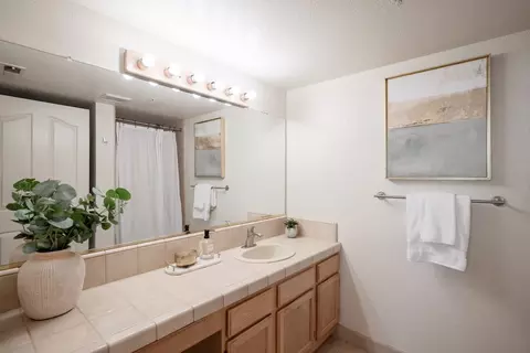 Bath - 160 Seascape Ridge Dr, Aptos, CA 95003 photo 1 of 4