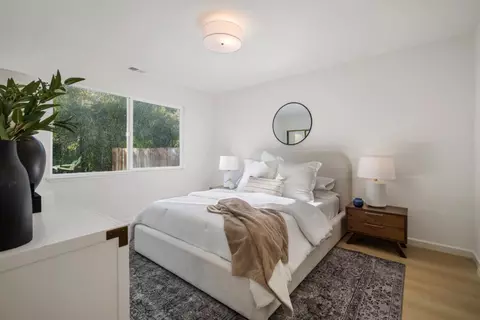Bedroom - 1444 Flores Dr, Pacifica, CA 94044 photo 3 of 5