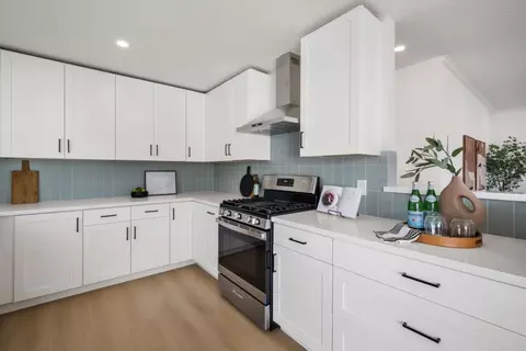 Kitchen - 1444 Flores Dr, Pacifica, CA 94044 photo 4 of 4