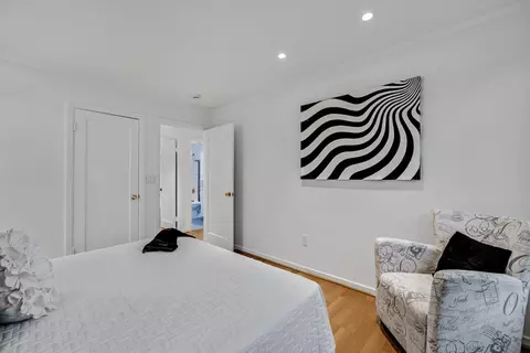 Bedroom - 330 Cuardo Ave, Millbrae, CA 94030 photo 2 of 7