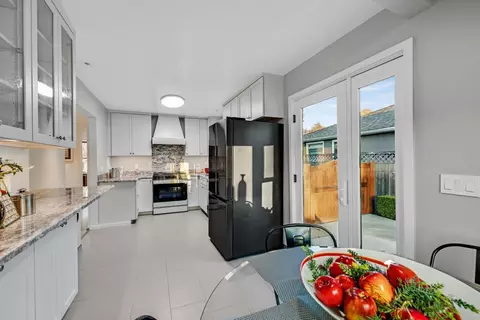 Kitchen - 330 Cuardo Ave, Millbrae, CA 94030 photo 5 of 6
