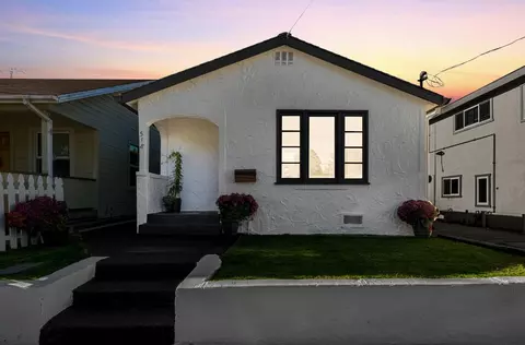 518 Cortes St, Monterey, CA 93940