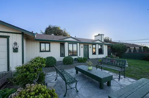 Exterior - 1524 Elm Ave, Seaside, CA 93955 photo 4 of 11