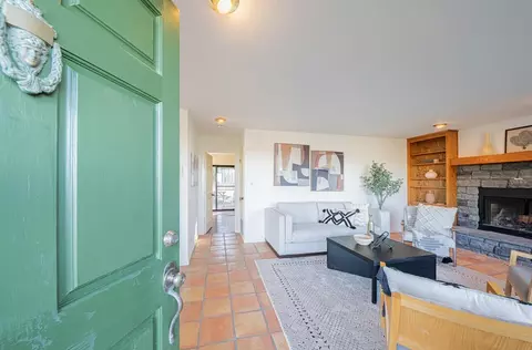 Entry Way - 1524 Elm Ave, Seaside, CA 93955 photo 1 of 3