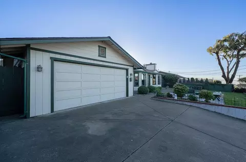 Exterior - 1524 Elm Ave, Seaside, CA 93955 photo 11 of 11