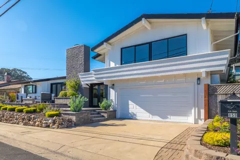 859 Balboa Ave, Pacific Grove, CA 93950