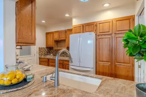 Kitchen - 711 Lundy Way, Pacifica, CA 94044 photo 4 of 4