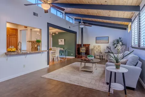 Living - 711 Lundy Way, Pacifica, CA 94044 photo 7 of 7