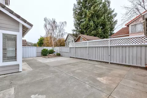 Exterior - 559 Topley Ct, Vallejo, CA 94591 photo 6 of 6