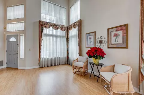 Entry Way - 559 Topley Ct, Vallejo, CA 94591 photo 1 of 2