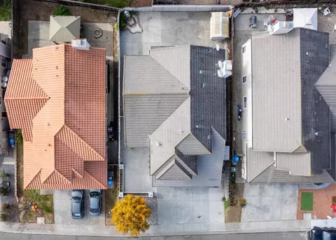 View/Area - 559 Topley Ct, Vallejo, CA 94591 photo 2 of 6