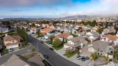 View/Area - 559 Topley Ct, Vallejo, CA 94591 photo 4 of 6