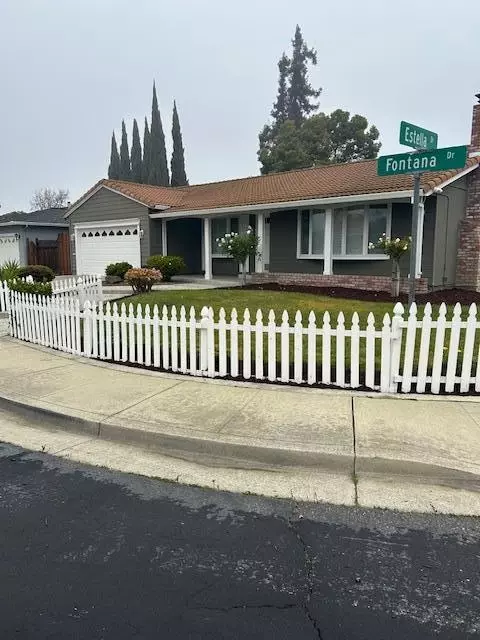 271 Fontana Dr, Santa Clara, CA 95051