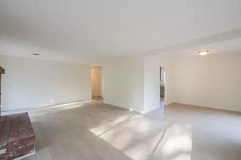 Living - 18924 Vierra Canyon Rd, Prunedale, CA 93907 photo 4 of 5